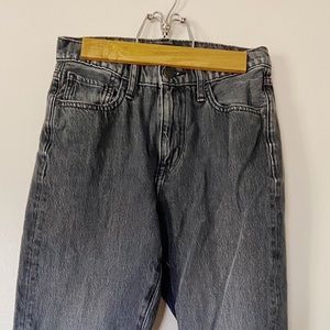 Uniqlo High Rise Straight Jeans